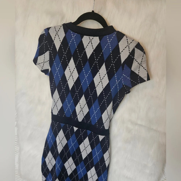 H&M Divided Argyle Cut Out Mini Dress - Picture 4 of 8